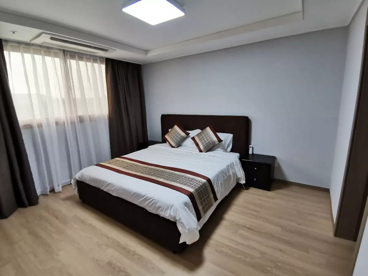 "For Rent- 2 Bedroom Condo Unit in D'Heights (Sunvalley), Angeles City"02
