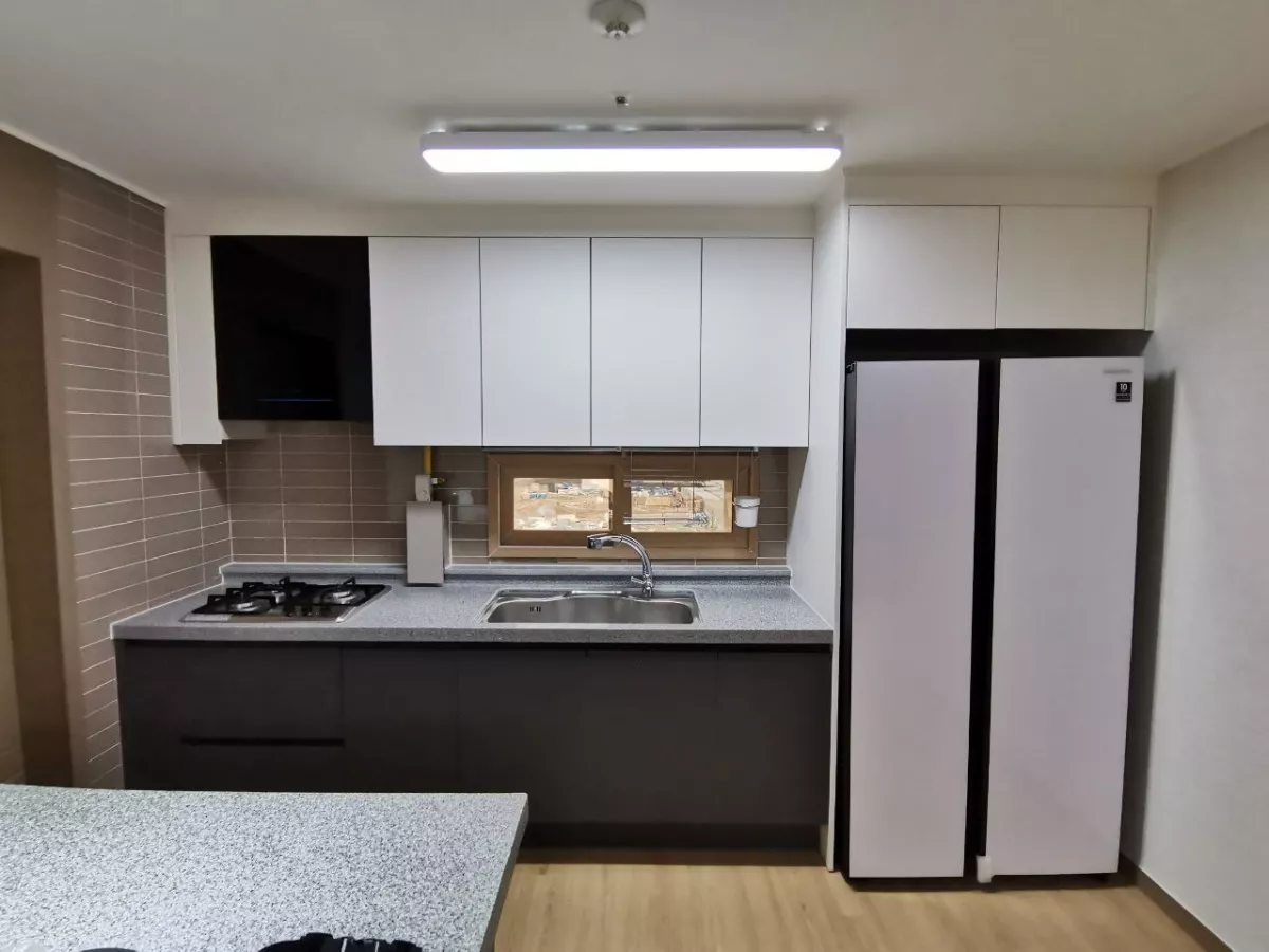"For Rent- 2 Bedroom Condo Unit in D'Heights (Sunvalley), Angeles City"08