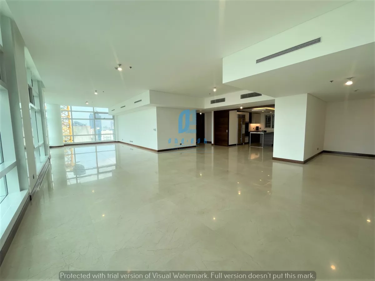 "Semi-Furnished 3 Bedroom Unit For Rent at Two Roxas Triangle, Makati City"02
