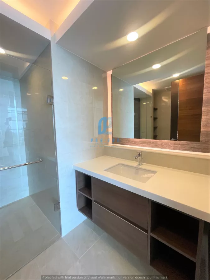 "Semi-Furnished 3 Bedroom Unit For Rent at Two Roxas Triangle, Makati City"04