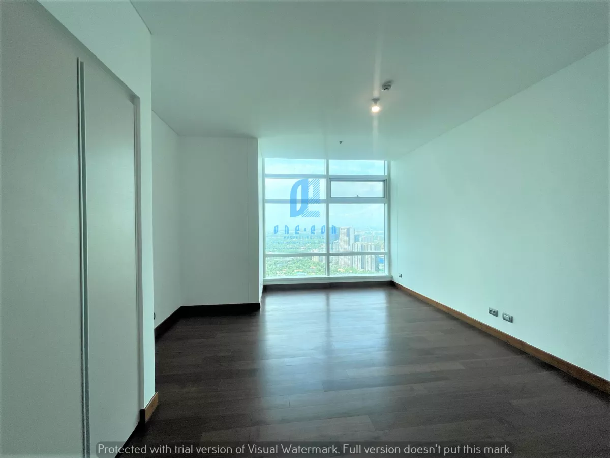 "Semi-Furnished 3 Bedroom Unit For Rent at Two Roxas Triangle, Makati City"06