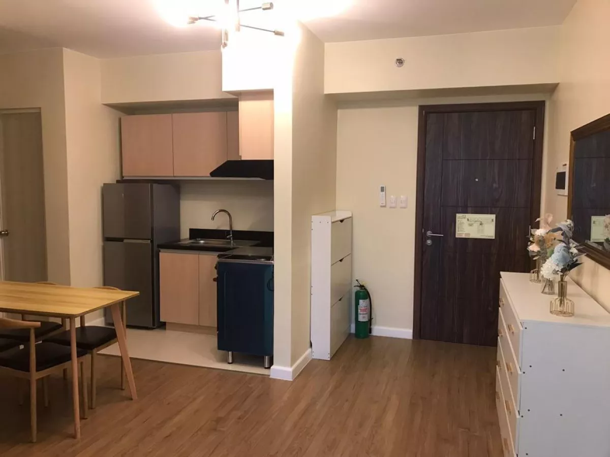 2 BR One Antonio Makati Condo for Lease02