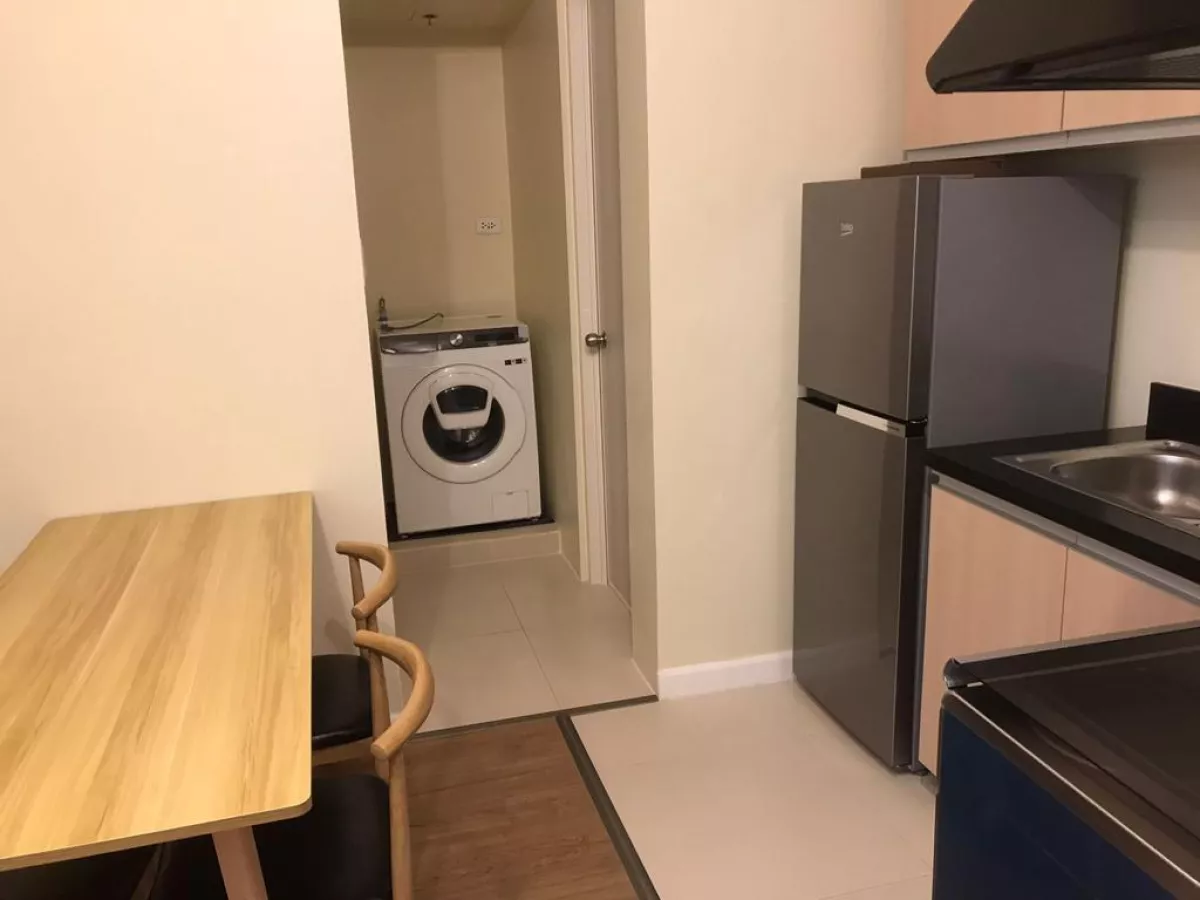 2 BR One Antonio Makati Condo for Lease07