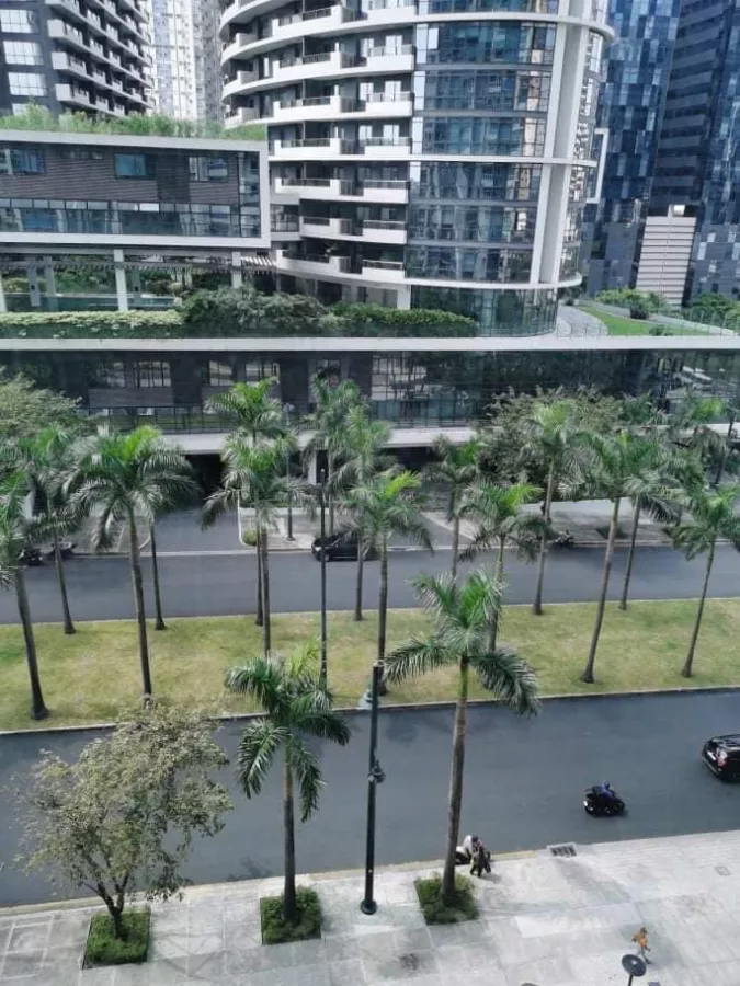2 Bedroom Condominium unit in BGC Trion Towers Taguig03