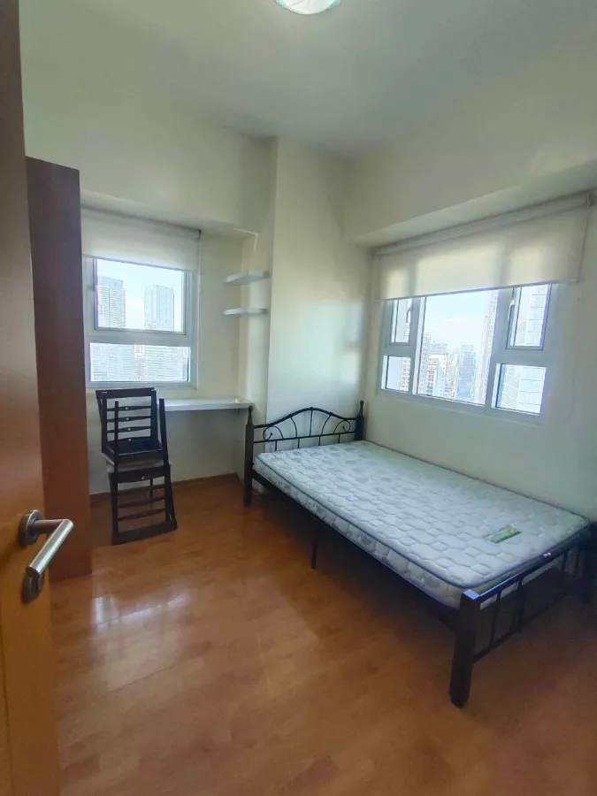 2 Bedroom Condominium unit in BGC Trion Towers Taguig05