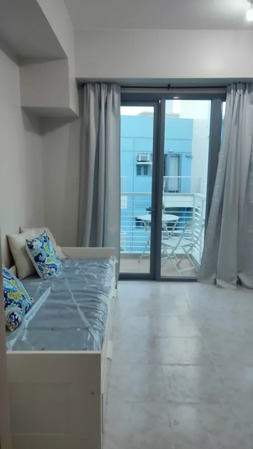 "Fully Furnished Studio Unit Near St. Luke's Medical Center, Quezon City for Rent"02