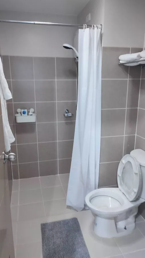 "Fully Furnished Studio Unit Near St. Luke's Medical Center, Quezon City for Rent"06