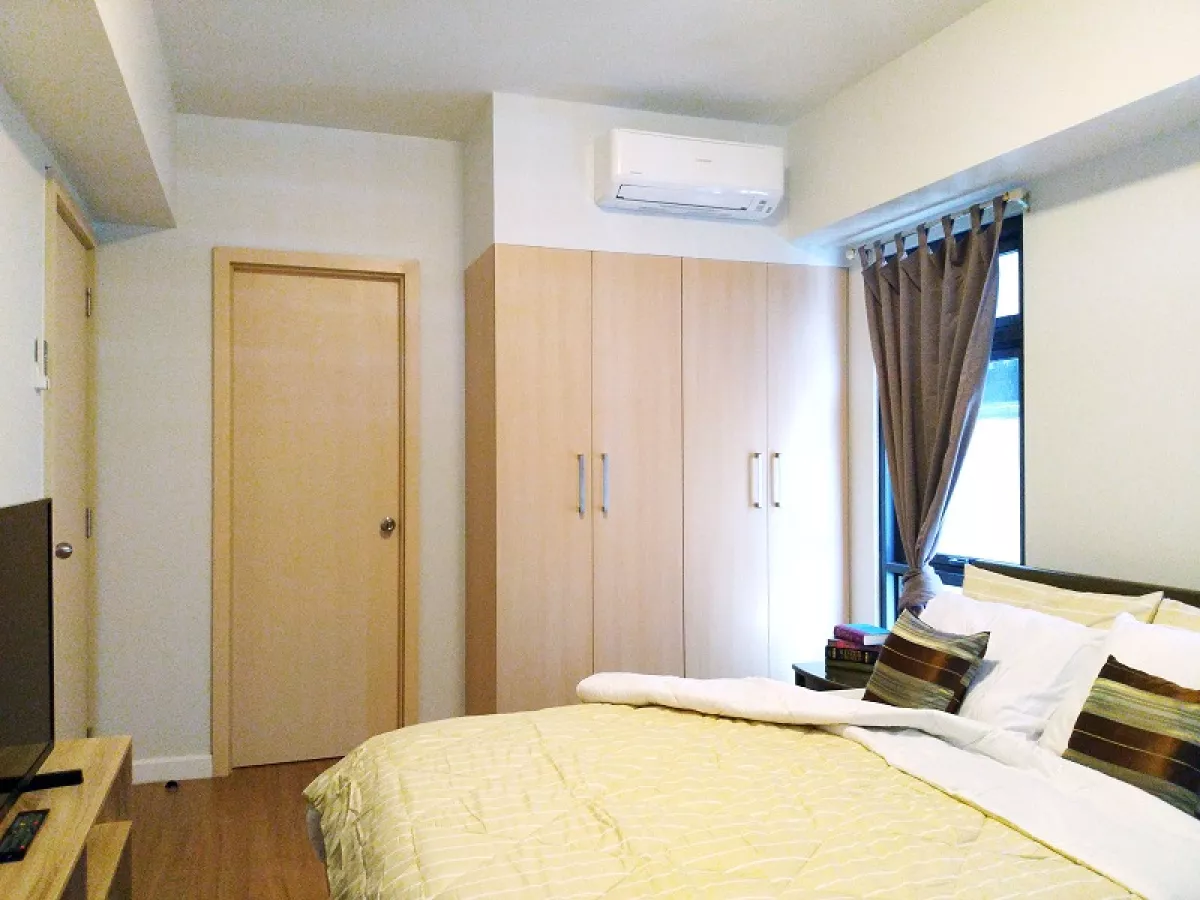 "80 sqm 2 Bedroom Unit for Lease in Oranbo, Pasig City"05
