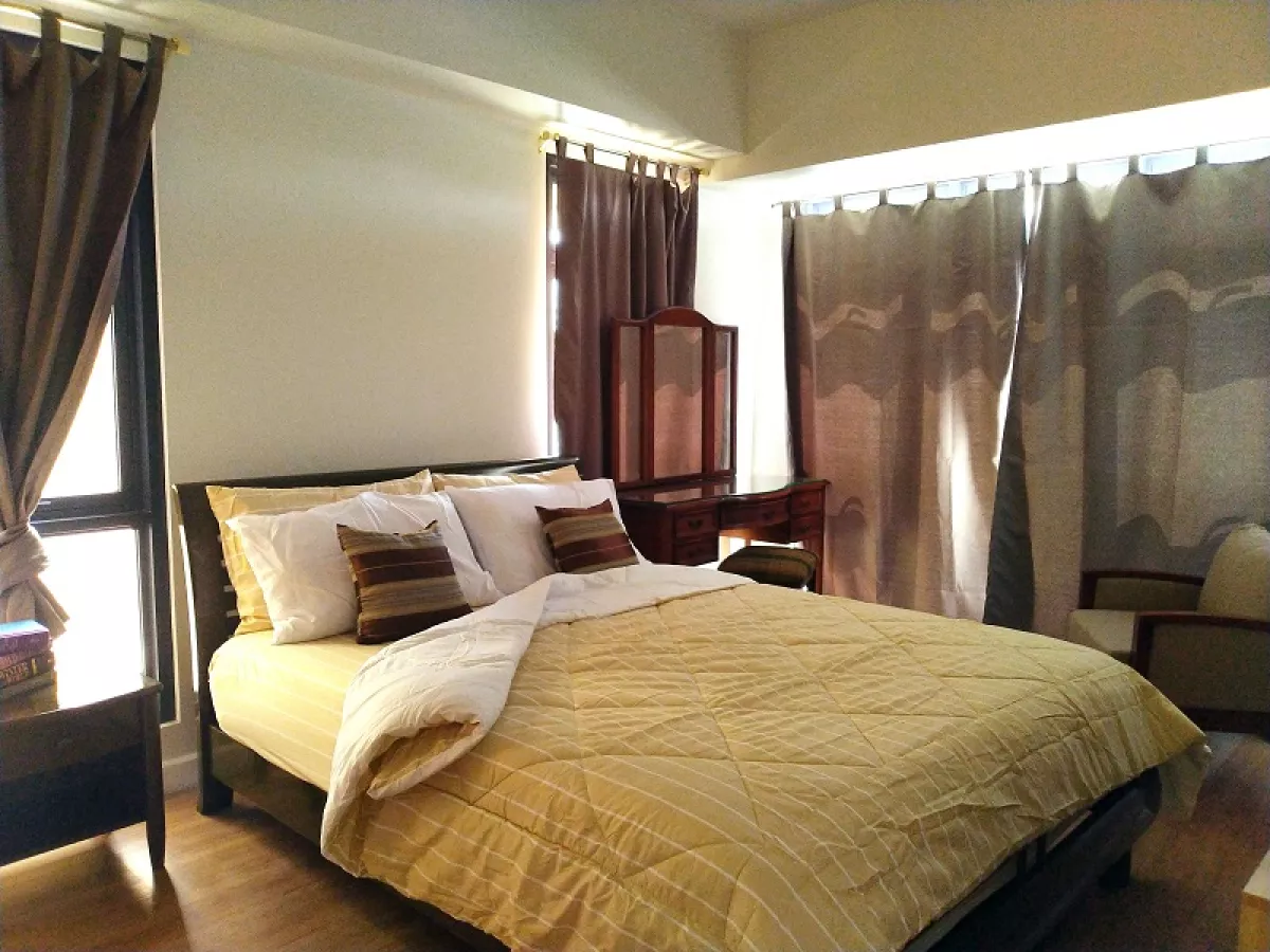 "80 sqm 2 Bedroom Unit for Lease in Oranbo, Pasig City"08