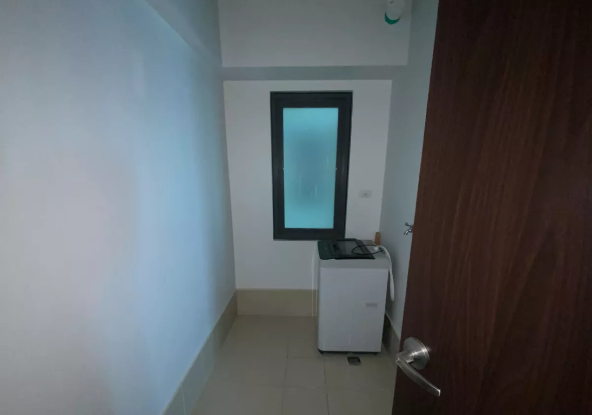 "2 Bedroom for Rent in Solstice, Circuit Makati"07