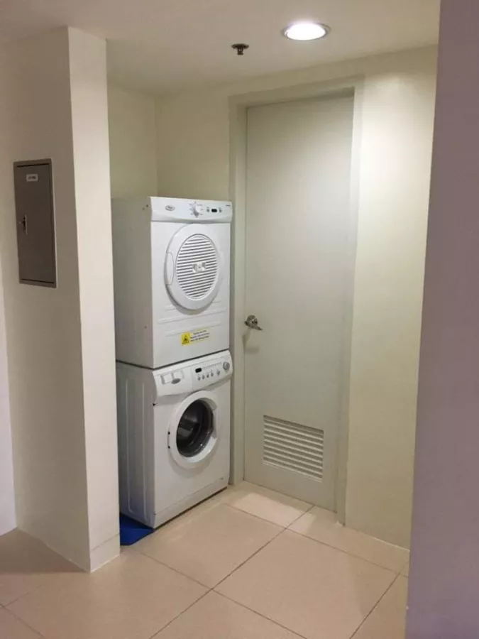 "1-Bedroom Condo Unit in Infinity Tower, BGC, Taguig City For Rent"05