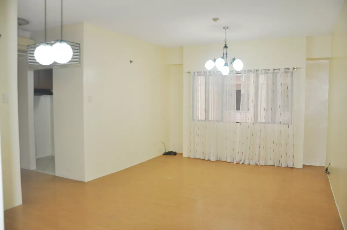 "2 bedroom unit For Rent in Eastwood, Quezon City"04
