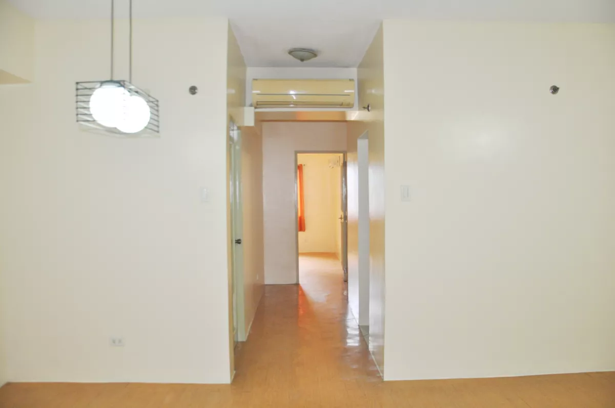 "2 bedroom unit For Rent in Eastwood, Quezon City"07