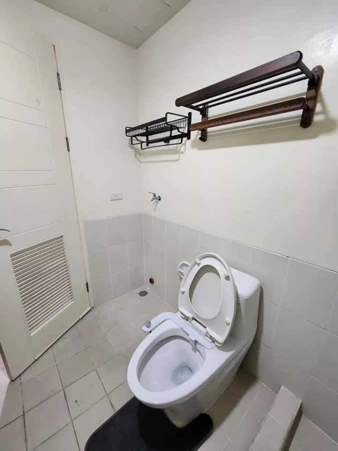2 Bedroom with balcony in Lumiere Residences for lease at Pasig10