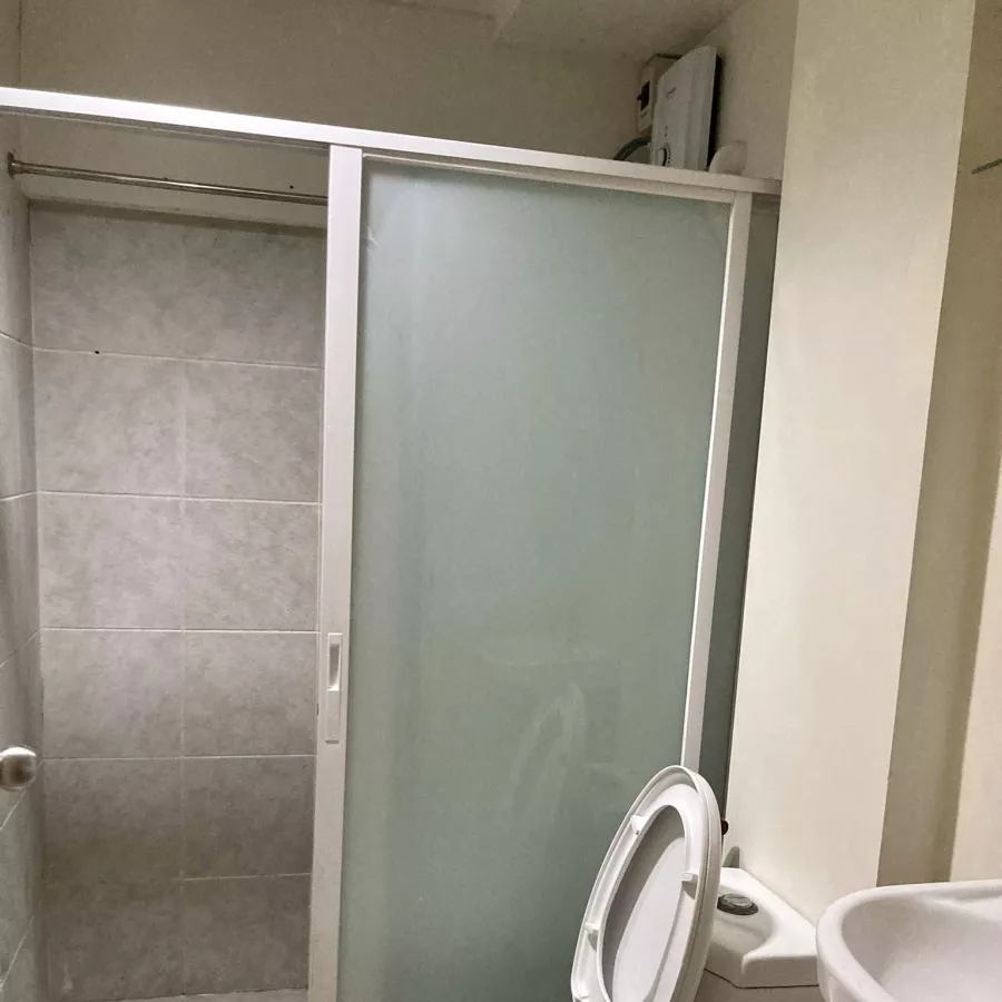 "Studio Condominium unit for Rent at Alang-Alang, Mandaue City, Cebu"08