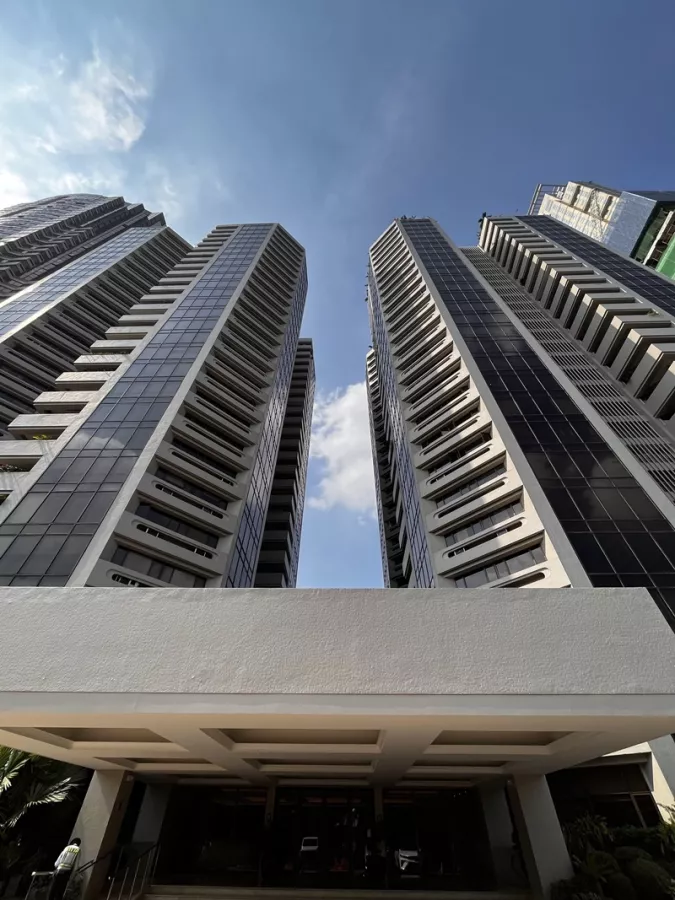 "For Lease: 3 Bedroom with 2 Parking at Ritz Tower, Ayala Avenue, Makati City"02