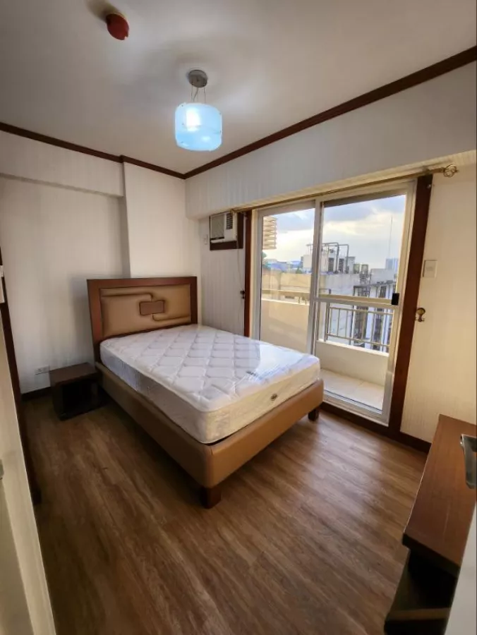 "3 Bedroom unit for Lease at One Castilla Place Valencia Hills, Quezon City"07