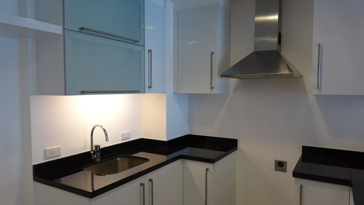 "For Lease: 1 Bedroom in One Serendra West Tower BGC, Taguig City"04
