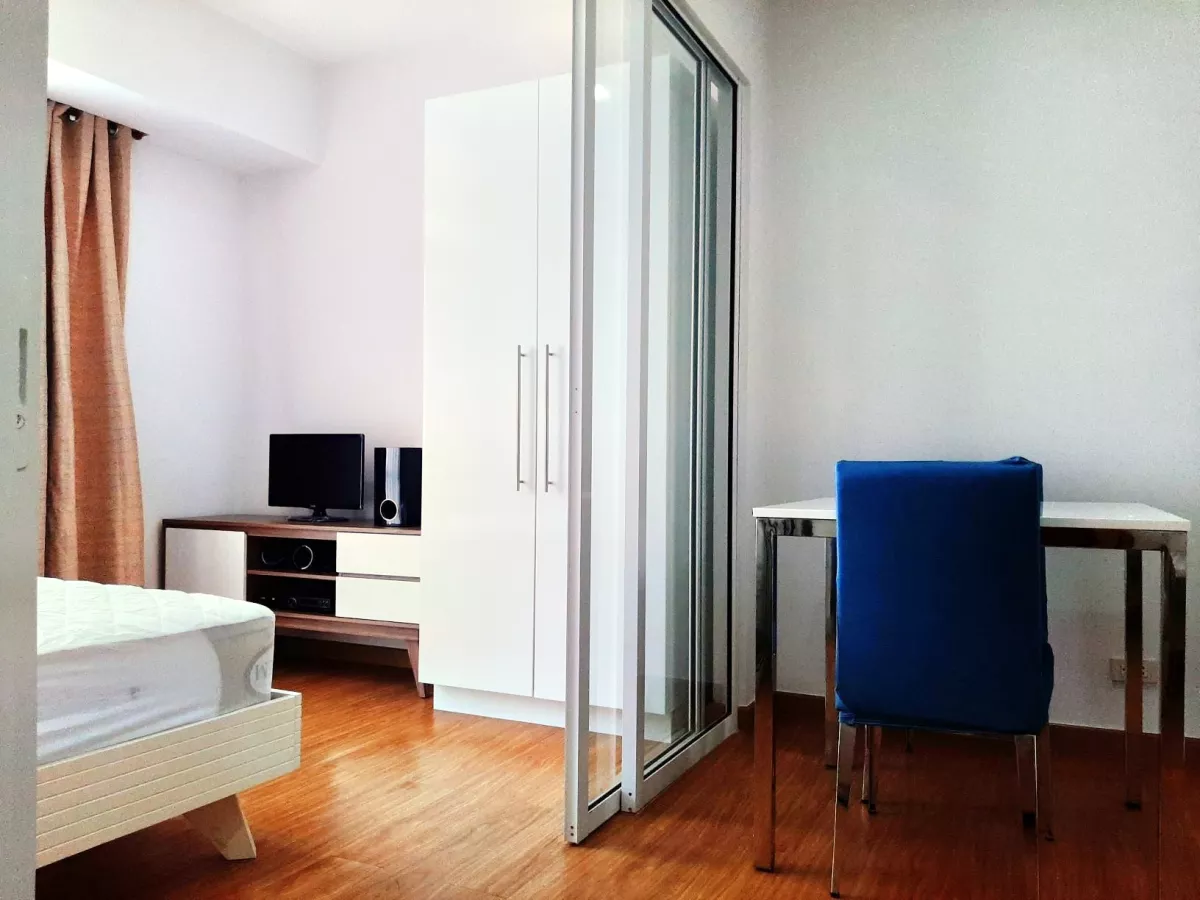 "Acqua Private Residences, 1 Bedroom Unit for Rent at Mandaluyong City"10