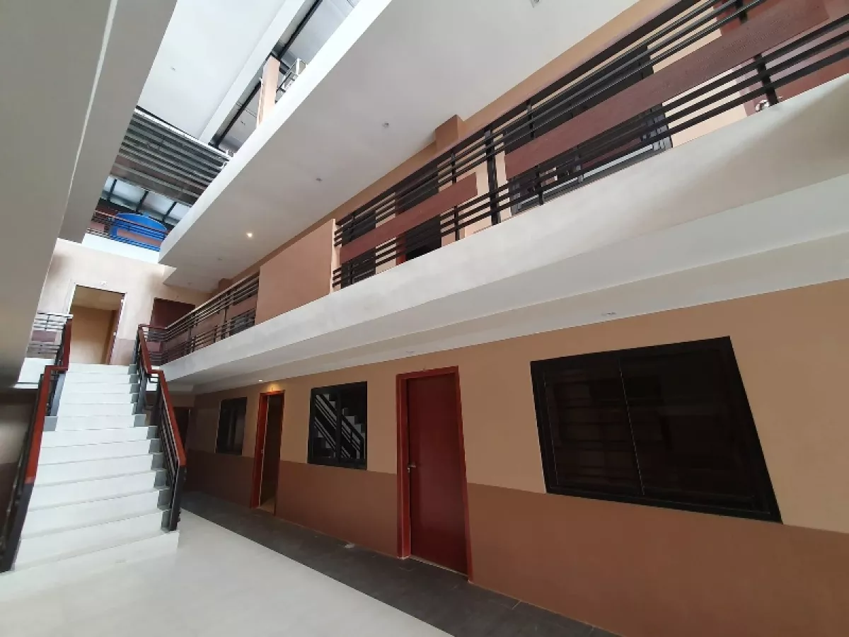 Diamond Residences FOR RENT Studio semi-furnished07