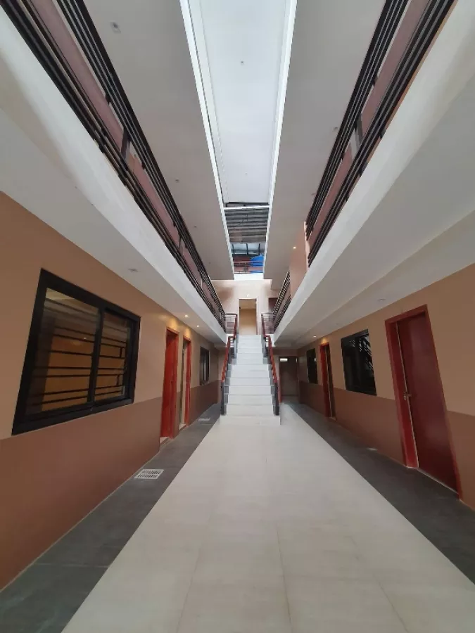 Diamond Residences FOR RENT Studio semi-furnished10