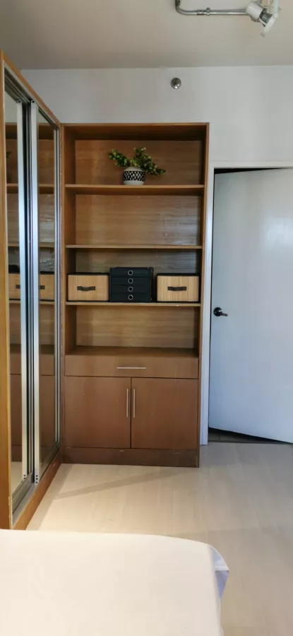 Nicely Furnished 1 Bedroom Condominium for Rent in Senta near Greenbelt Makati03