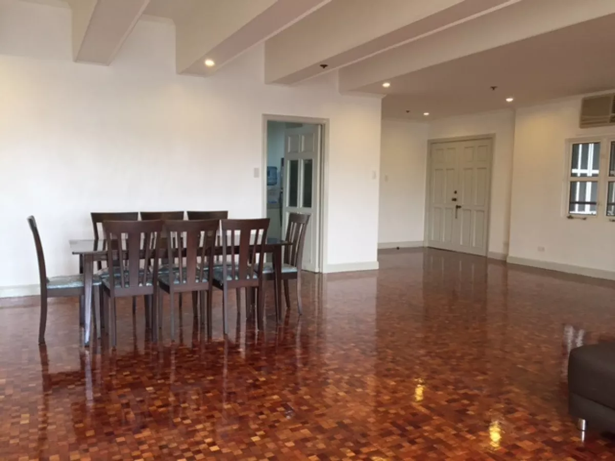 The Crescent 4BR Bi-level Unit for Rent Ortigas Pasig04