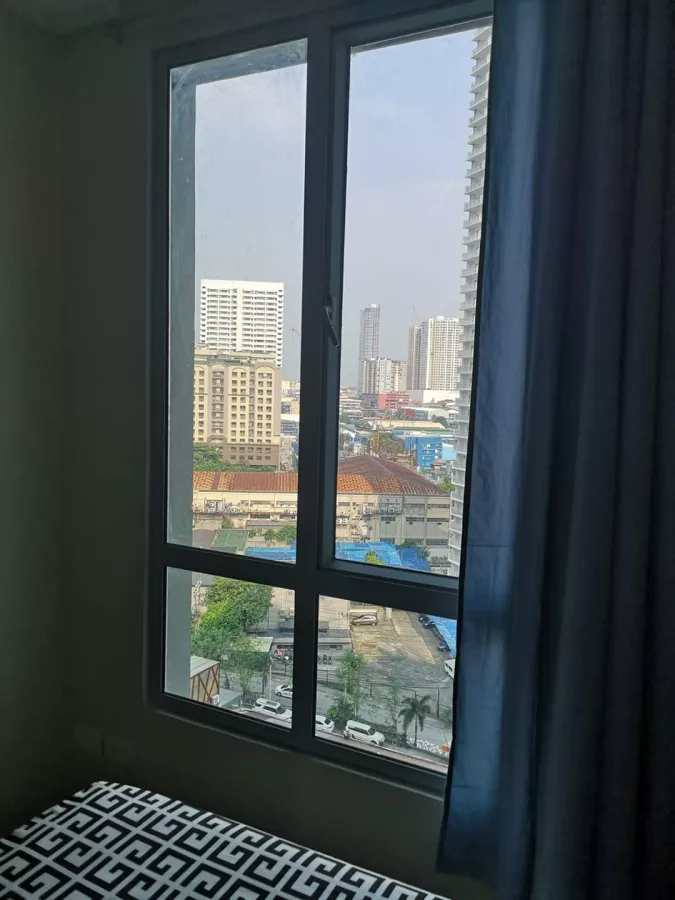 2 Bedrooms Fully Furnished Condominium for Rent facing BGC in Mandaluyong08
