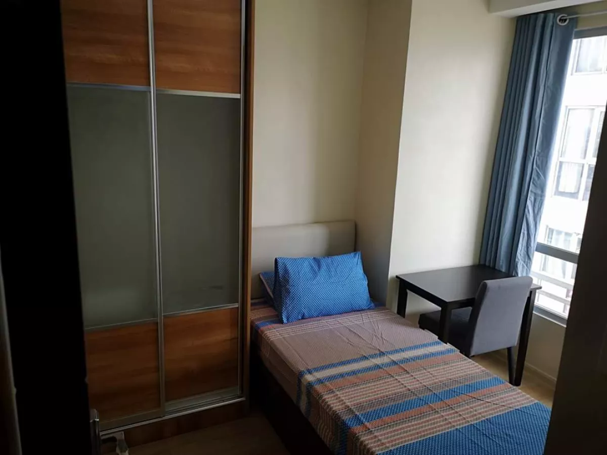 2 Bedrooms Fully Furnished Condominium for Rent facing BGC in Mandaluyong09