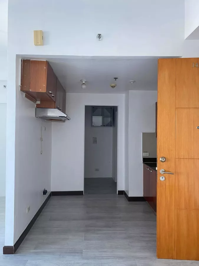 "For Lease Semi furnished 2 Bedroom Unit in Bellagio Tower 2, Taguig City"07