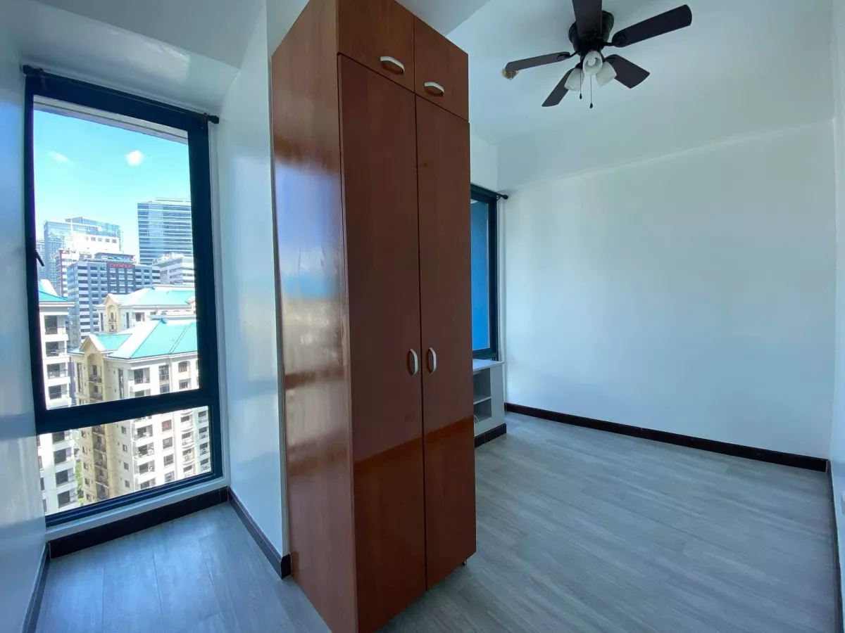 "For Lease Semi furnished 2 Bedroom Unit in Bellagio Tower 2, Taguig City"10