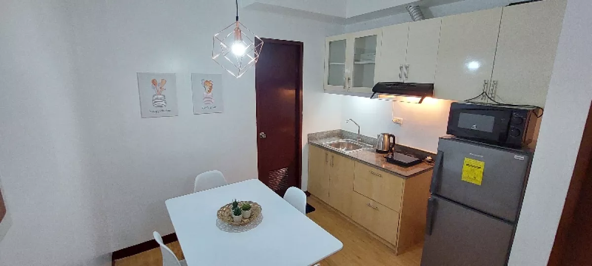 1-Bedroom Condominium and Parking For Rent in Cebu City04