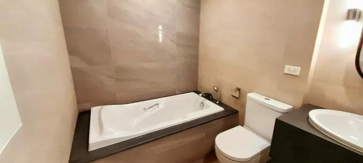 "The Shang Grand Tower, 2 Bedroom Condo unit for Rent, Makati City"10