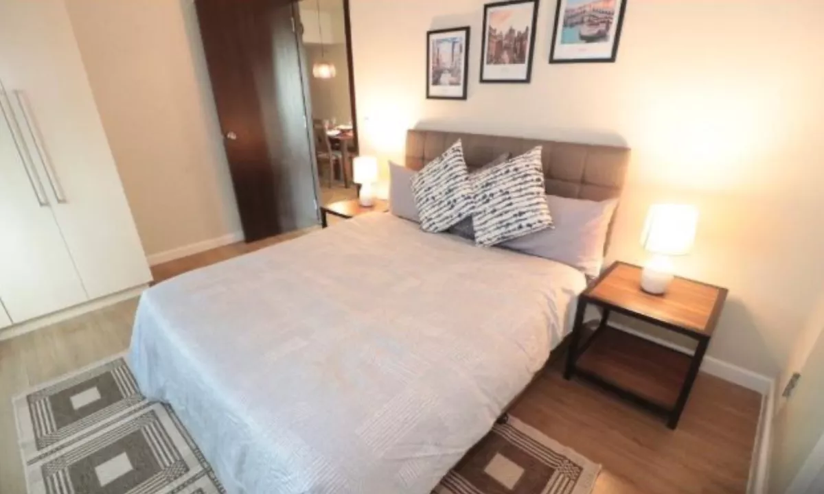 "1 Bedroom Condo Unit w/ Parking for Rent in Kroma Tower, Legazpi Village, Makati"06