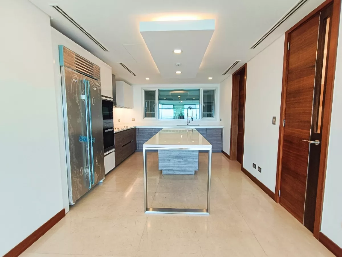 "FOR LEASE: 3BR unit at Two Roxas Triangle, Makati City"08