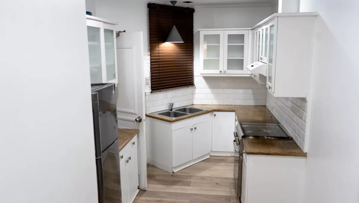 "For Rent 2 bedroom 131 sqm unit in Biltmore Condominium, Legazpi Village, Makati"06