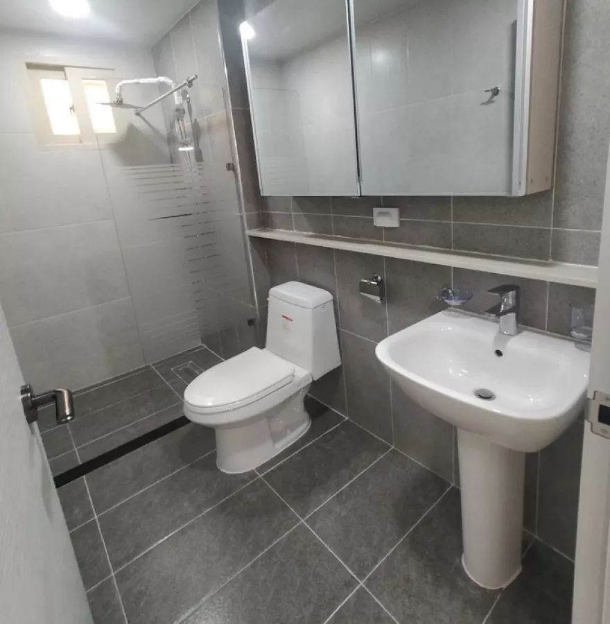3 Bedroom For Rent Inside Clark Freeport Zone10