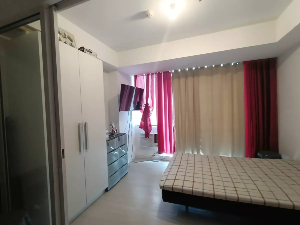 "For Rent 1 Bedroom Unit At Azure Urban Resort Residences, Parañaque"04
