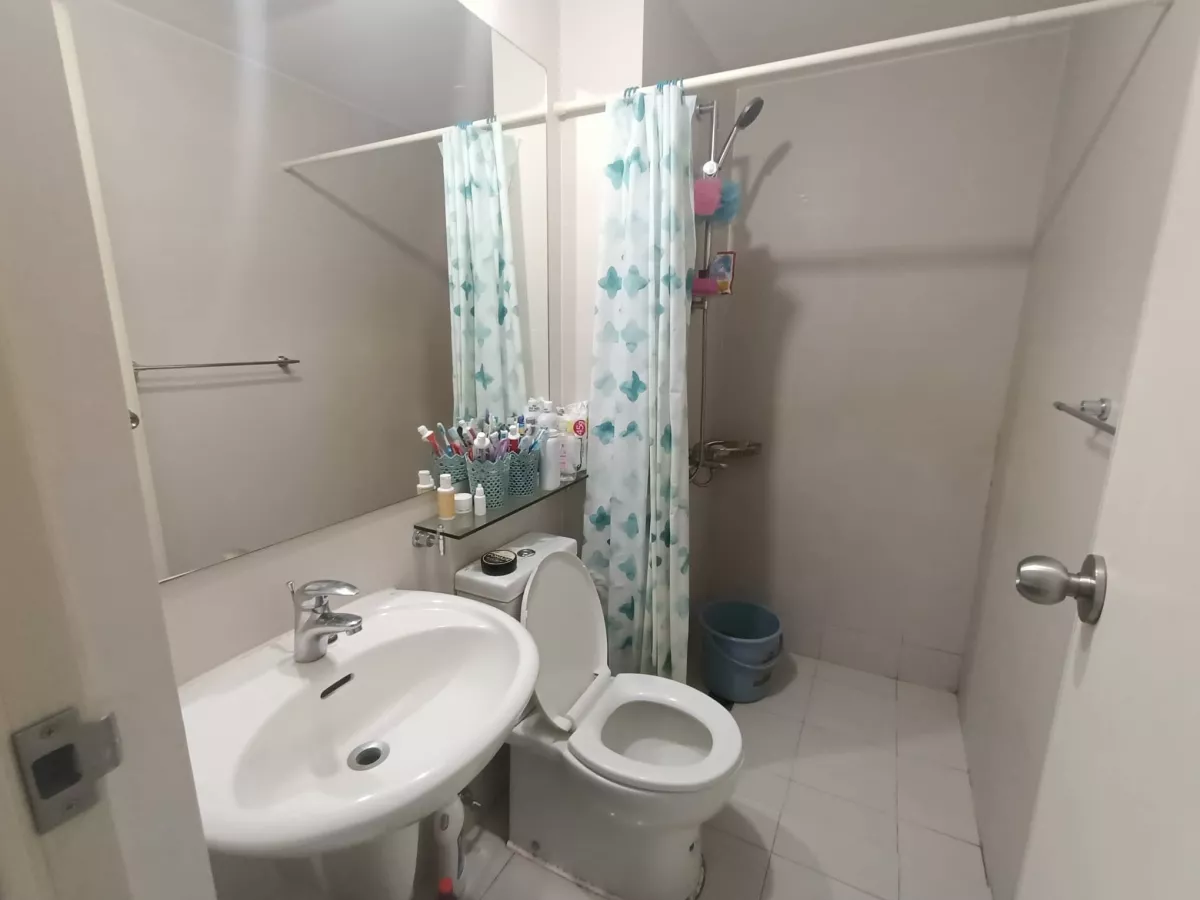 "For Rent 1 Bedroom Unit At Azure Urban Resort Residences, Parañaque"08
