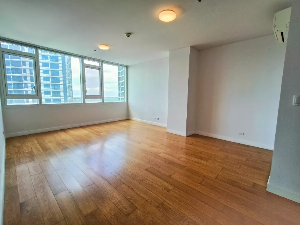 "For Lease: 2 Bedroom unit at Park Terraces, Makati City"09