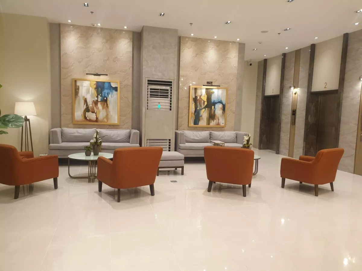 FOR LEASE: 1BR in Avida Towers Turf BGC (with Parking)09