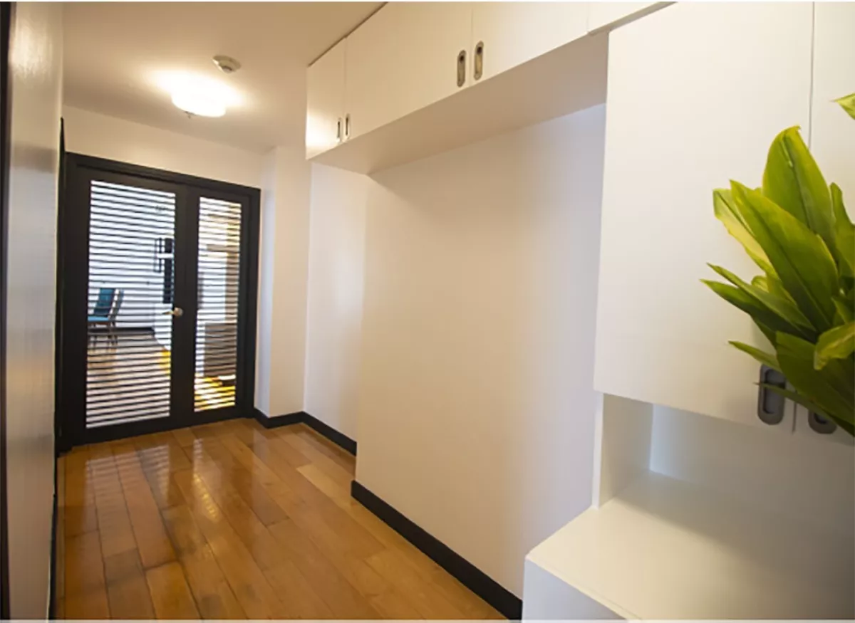 Relaxing 2BR unit in The Residence at Greenbelt For Rent09