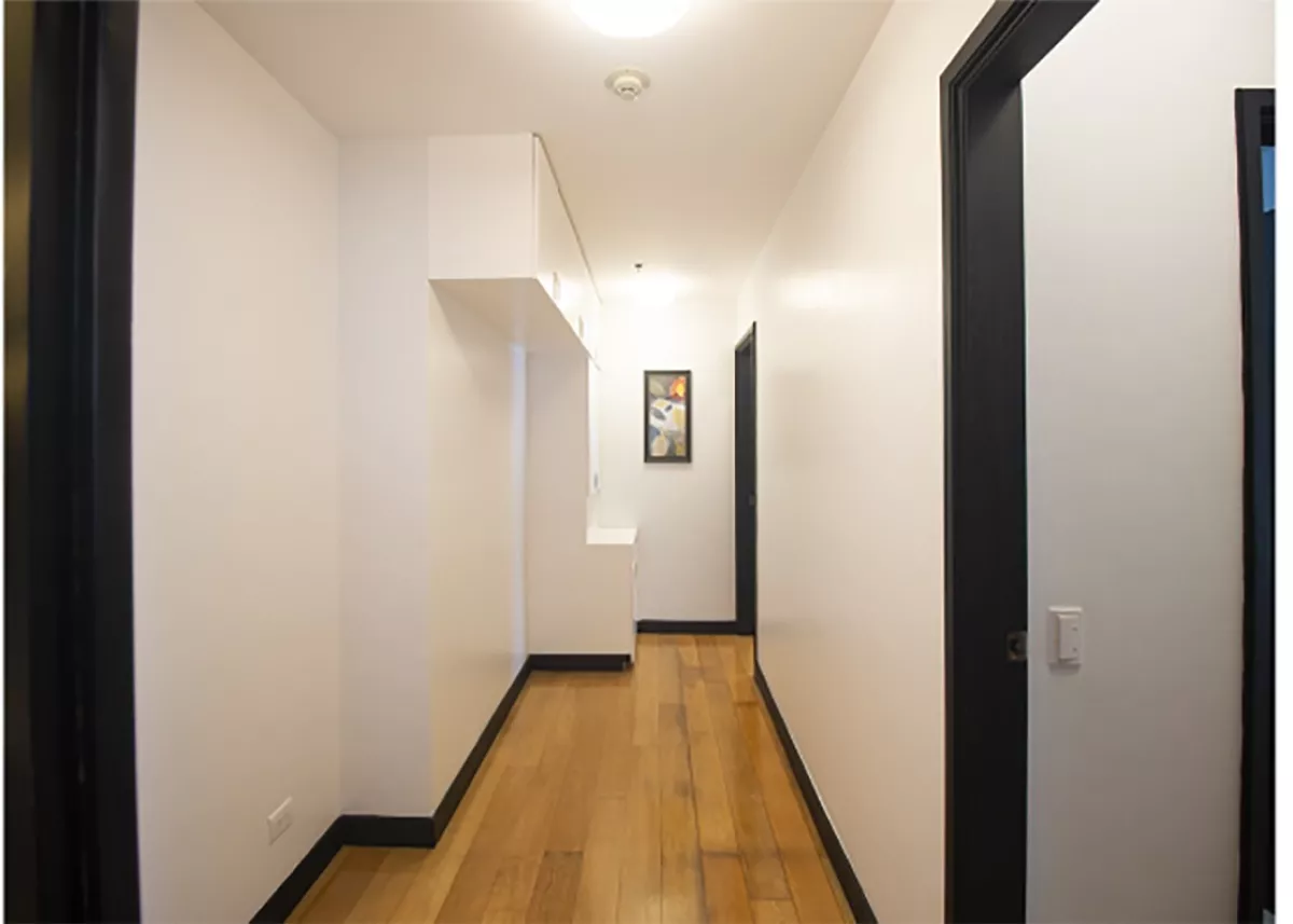 Relaxing 2BR unit in The Residence at Greenbelt For Rent10