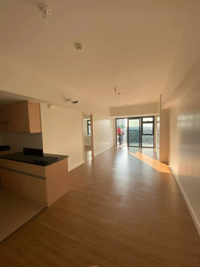 1 Bedroom Unit with Balcony at High Park Tower 1 in Quezon City04