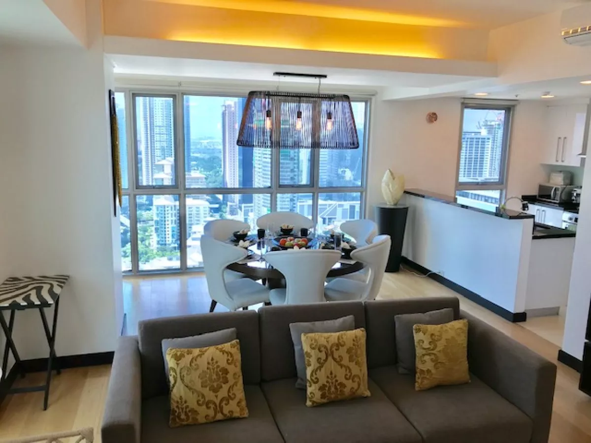 2BR One Serendra West Tower For Rent 140m2 Nicely Interiored 1 Parking in Taguig02