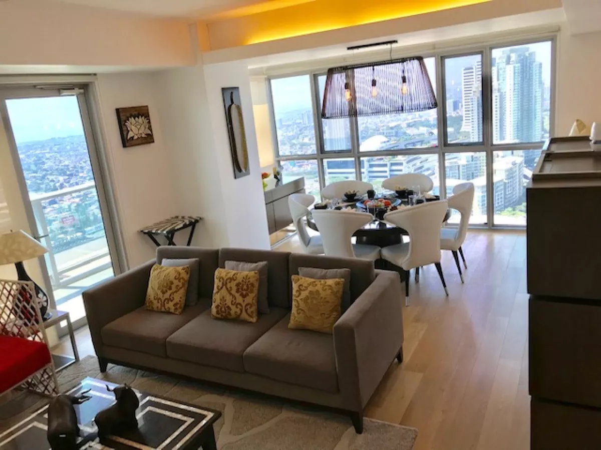 2BR One Serendra West Tower For Rent 140m2 Nicely Interiored 1 Parking in Taguig03