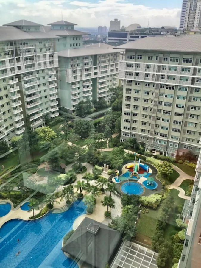 2BR One Serendra West Tower For Rent 140m2 Nicely Interiored 1 Parking in Taguig05