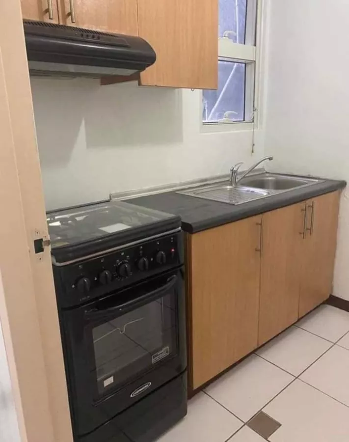 For Rent 1 Bedroom at Columns Makati in Front of RCBC 40k Monthly with Parking09
