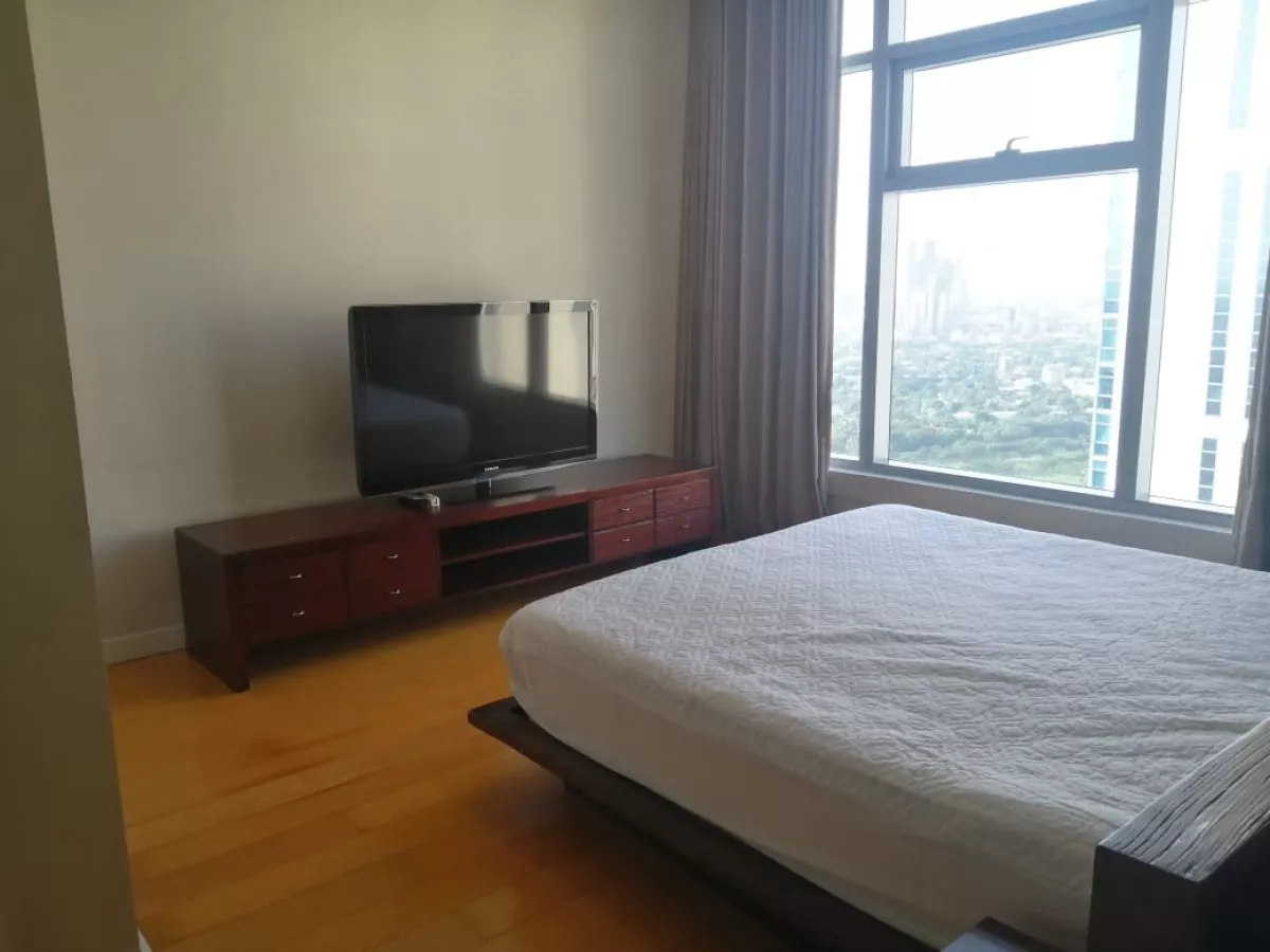 2 Bedroom at Beaufort BGC for Rent08