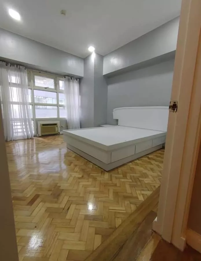 "2 Bedrooms Condo For Rent in Two Lafayette, Salcedo Village, Makati City"08